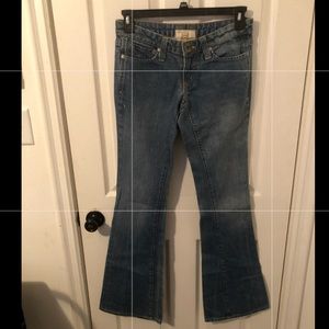 Jeans very comfy and stylish